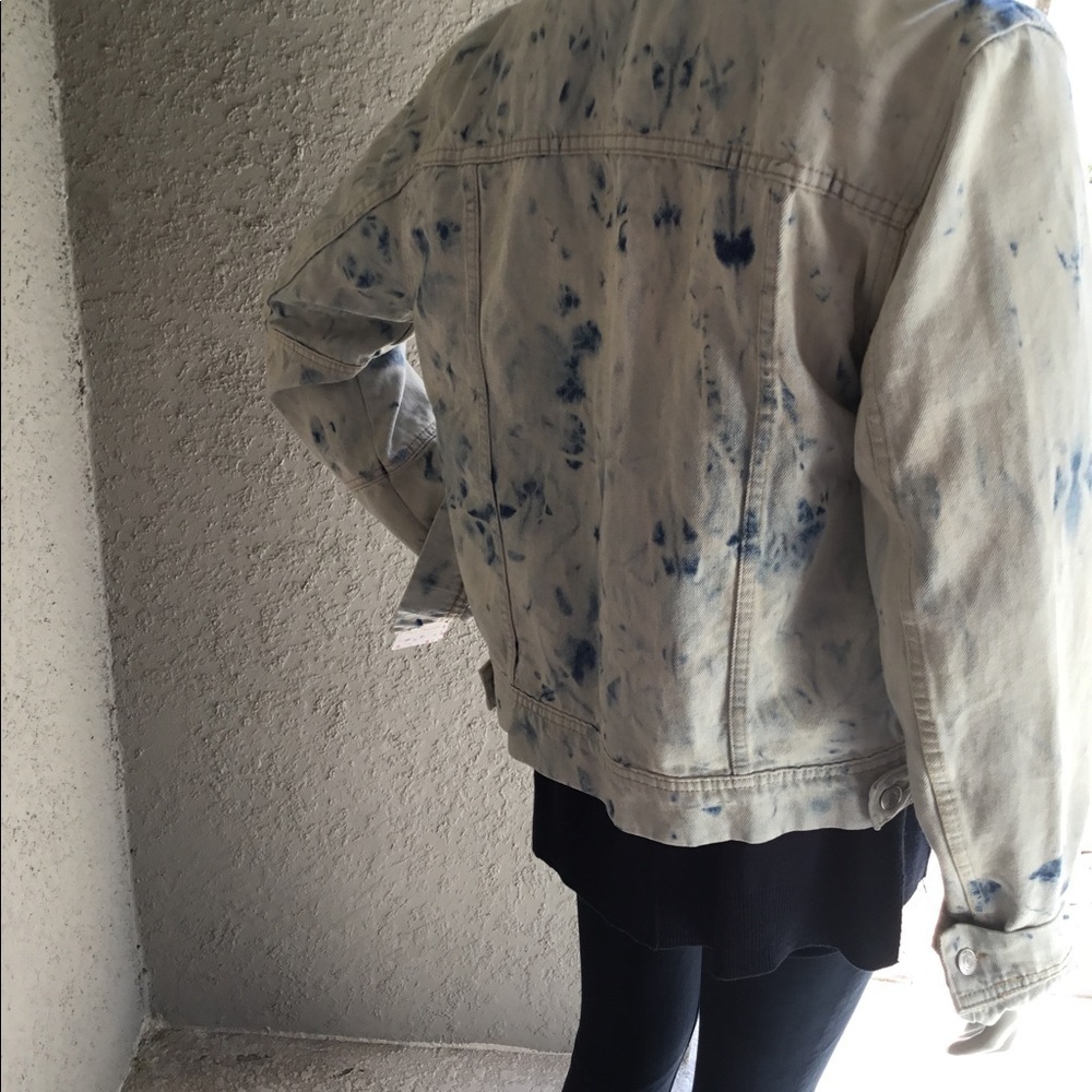Nwt FREE PEOPLE‎ JONES TIEDYE BLUE DENIM JACKET - Picture 6 of 11